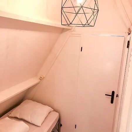 Boshuisje 145 Met Privebalkon - *