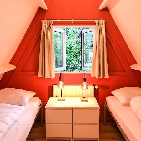 Boshuisje 145 Met Privebalkon - * 더뷔