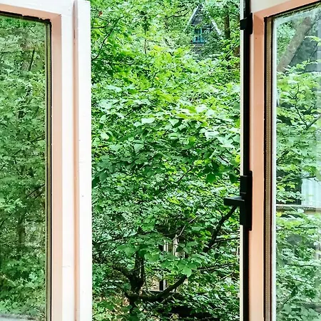 Boshuisje 145 Met Privebalkon - *